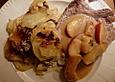 Schweinekoteletts mit &Auml;pfeln und Weintrauben