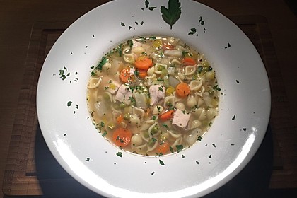 Erkältungssüppchen vom Huhn 1