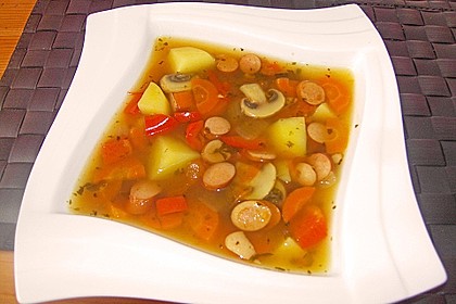 Rennfahrersuppe mit Salsa