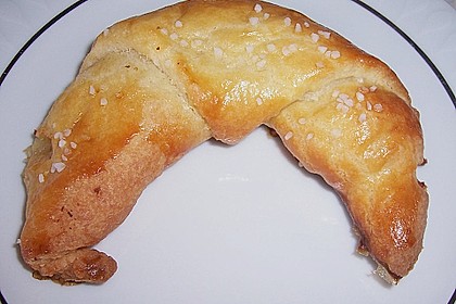 Herzhaft gef&uuml;llte H&ouml;rnchen