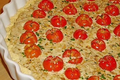 Roquefort - Tomaten - Quiche mit Waln&uuml;ssen