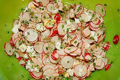 Radieschen - Kresse - Salat mit Leberk&auml;se