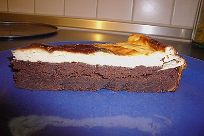 Käsekuchen mit Brownie Boden 38