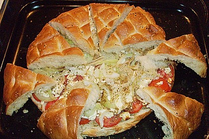 Fladenbrot mit Tomaten und Feta - K&auml;se gef&uuml;llt