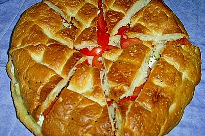Fladenbrot mit Tomaten und Feta - K&auml;se gef&uuml;llt 1