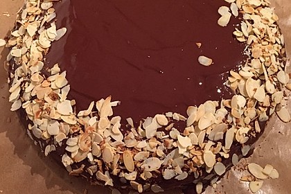 Saftiger Schokoladenkuchen 7