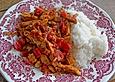 W&uuml;rziges H&auml;hnchenbrustfilet auf Tomatenreis