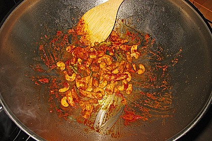 Gebratenes H&uuml;hnchen mit roter Currypaste & Cashewn&uuml;ssen 7