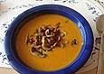 K&uuml;rbissuppe mit Pilzen