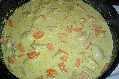 H&auml;hnchencurry