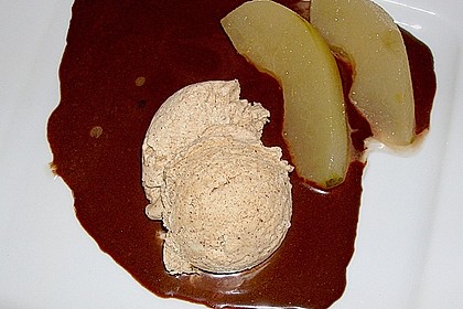 Zimteis mit Birnen und Lebkuchensauce 6