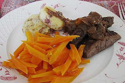 Chateaubriand mit Speckbohnen, Macaire - Kartoffeln und Sauce Béarnaise 21