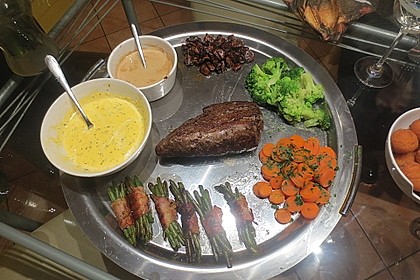 Chateaubriand mit Speckbohnen, Macaire - Kartoffeln und Sauce Béarnaise 13