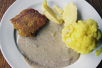 M&ouml;hrenbratlinge mit Erdnussso&szlig;e 1