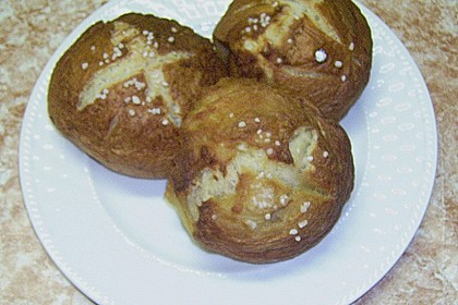 Schw&auml;bische Laugenbr&ouml;tchen 8