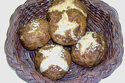 Schw&auml;bische Laugenbr&ouml;tchen 10