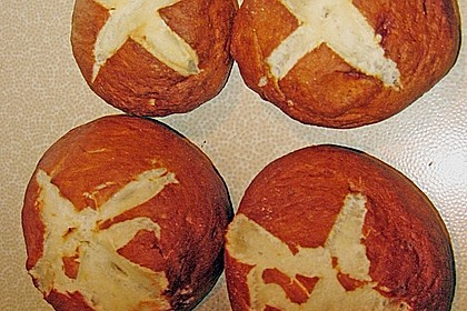 Schw&auml;bische Laugenbr&ouml;tchen 14