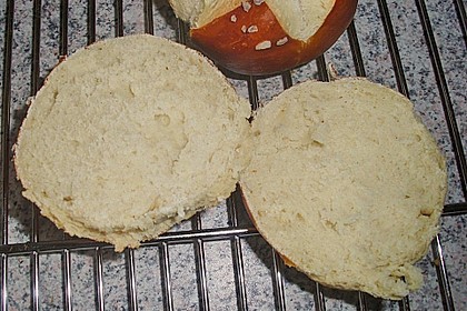 Schw&auml;bische Laugenbr&ouml;tchen 21