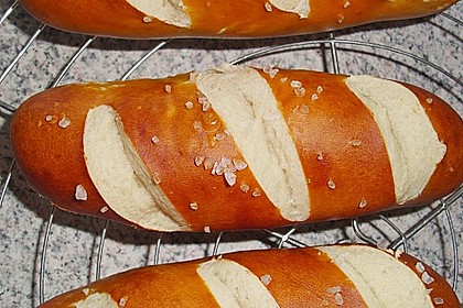 Schw&auml;bische Laugenbr&ouml;tchen 22