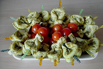 Tortellini - Spießchen 24