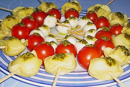 Tortellini - Spießchen 16