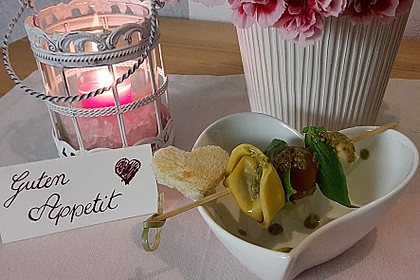 Tortellini - Spießchen 13