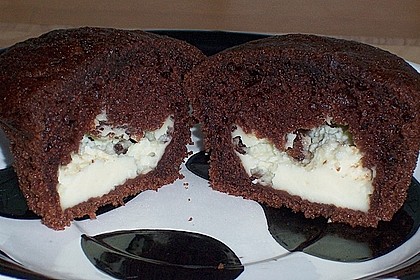 Schoko - Muffins mit Frischk&auml;sef&uuml;llung