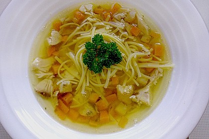 Hühnersuppe