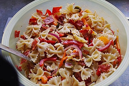 Ungarischer Nudelsalat 6