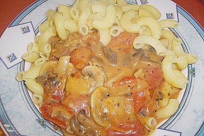 Champignons in Tomaten - Rahmso&szlig;e
