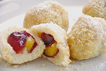 Marillenkn&ouml;del 20