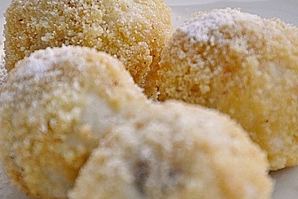 Marillenkn&ouml;del 21