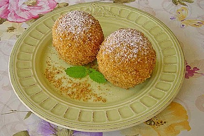 Marillenkn&ouml;del 24