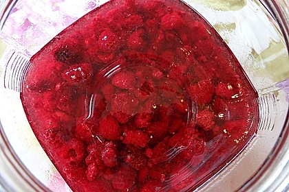 Himbeerlikör 9