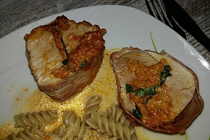 Gefüllte Schweinefilets mit Parmaschinken 16