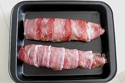 Gefüllte Schweinefilets mit Parmaschinken 55