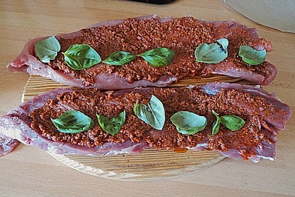 Gefüllte Schweinefilets mit Parmaschinken 63