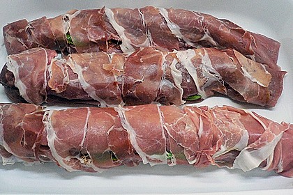 Gefüllte Schweinefilets mit Parmaschinken 77