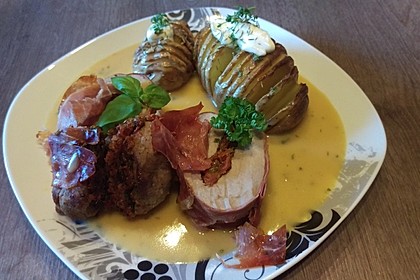 Gefüllte Schweinefilets mit Parmaschinken 60