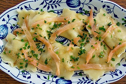Ravioli mit Rauchlachsf&uuml;llung