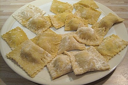 Ravioli mit Rauchlachsf&uuml;llung 4