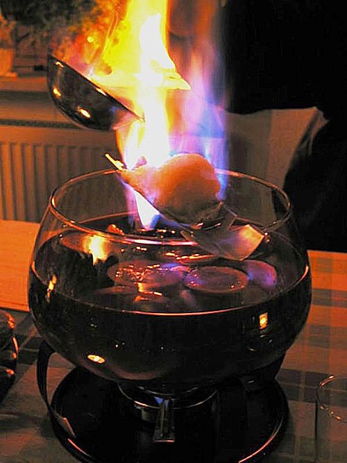 Feuerzangenbowle (Rezept mit Bild) von Sivi | Chefkoch.de