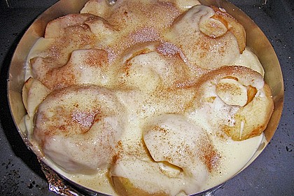 Bratapfelkuchen mit ganzen &Auml;pfeln 4