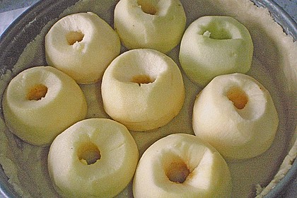 Bratapfelkuchen mit ganzen &Auml;pfeln 22