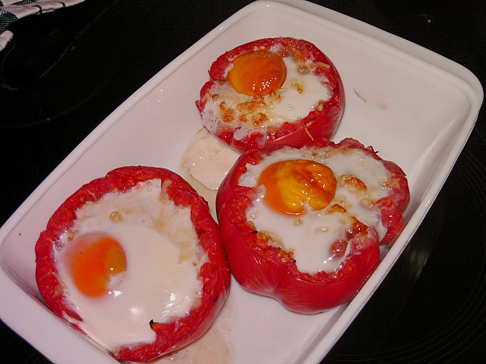 Tomaten gefüllt mit Ei (Rezept mit Bild) von Huppi68 | Chefkoch.de
