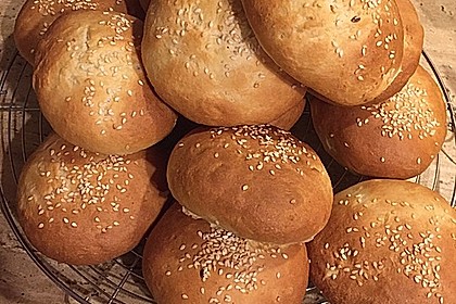 Brötchen für Hamburger 32