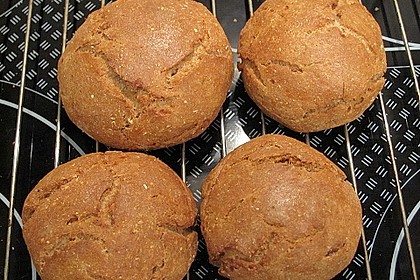 Brötchen für Hamburger 16
