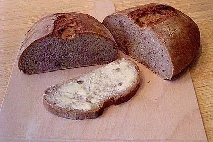Burgis Walnussbrot mit Sauerteig 40