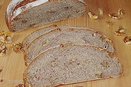 Burgis Walnussbrot mit Sauerteig 8