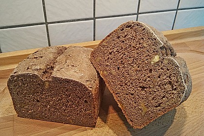 Burgis Walnussbrot mit Sauerteig 14